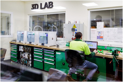 喜力啤酒西班牙工廠應(yīng)用Ultimaker 3D打印技術(shù)為其生產(chǎn)線定制功能性零部件及使用工具